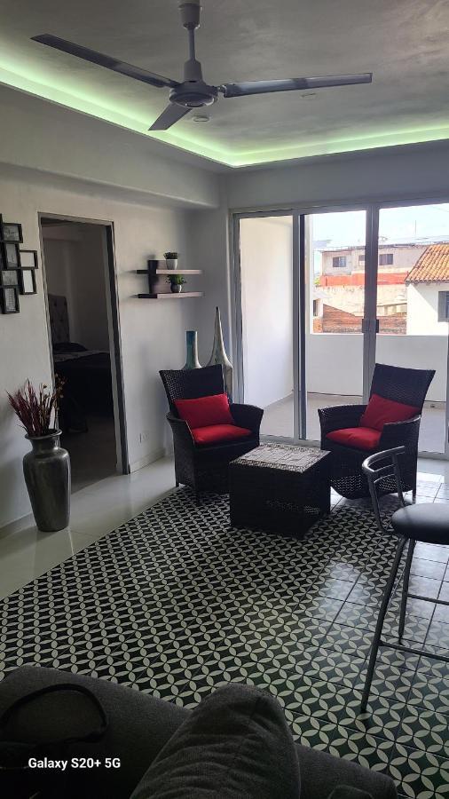 Malecon Uno Pv Libertad 111 Centro 48300 Puerto Vallarta Jal מראה חיצוני תמונה